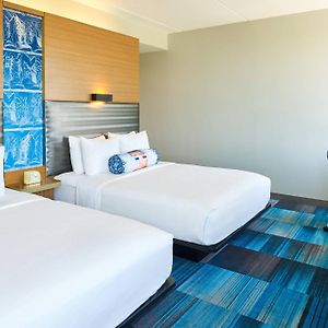 Queen Room Hearing Accesible